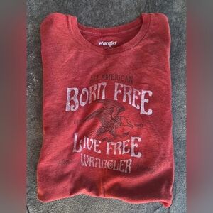 Wrangler Men's Large Born Free Live Free Red Graphic T-Shirt